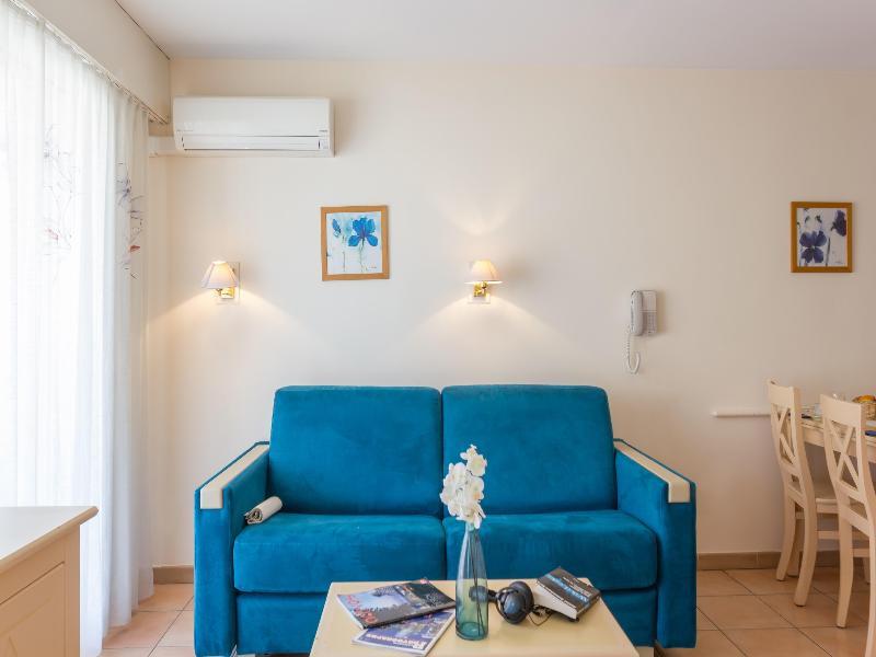 Residence Pierre & Vacances Les Rivages Du Parc Menton Buitenkant foto